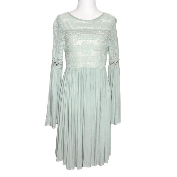 NEW Altar’d State Womens Lace Dress Size S Boho Short Flutter Sleeve Lined Green - Picture 2 of 11